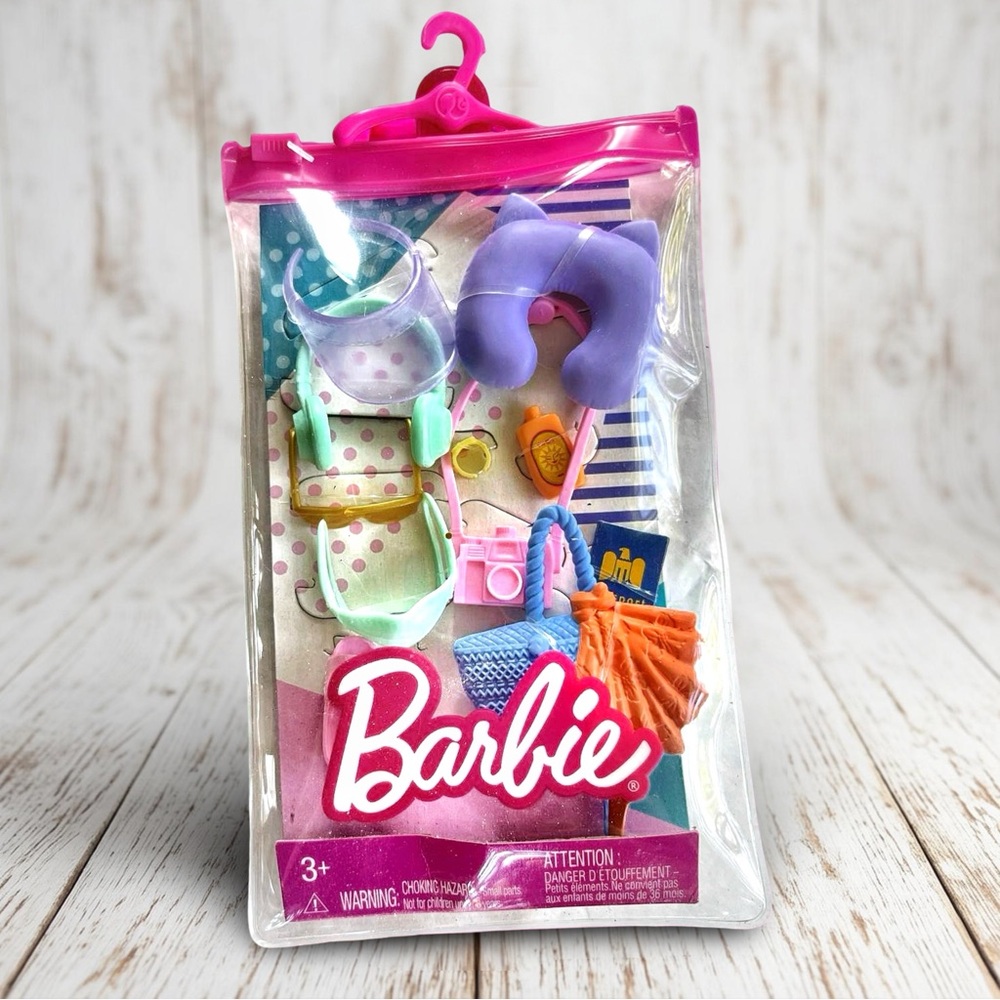 🪸 5/25 Barbie Travel Accessory Pack | Mattel | New